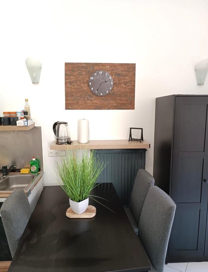 Koro Boardingapartments In Augsburg Goeggingen Exteriör bild
