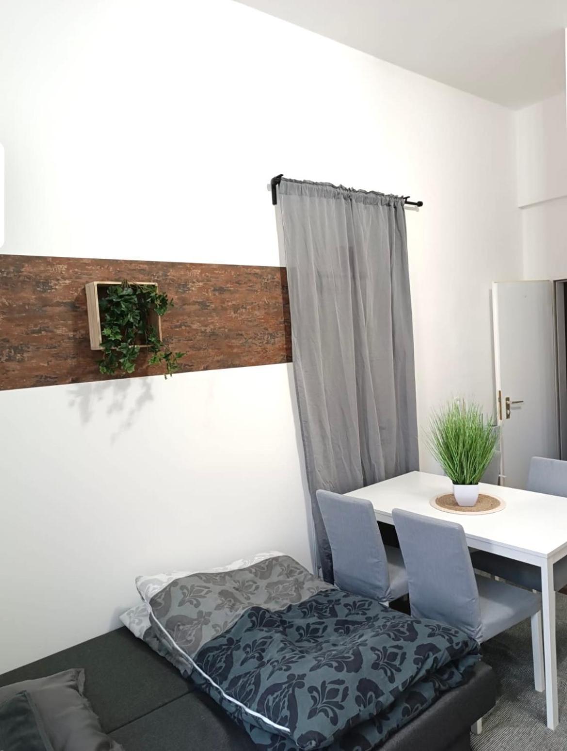 Koro Boardingapartments In Augsburg Goeggingen Exteriör bild