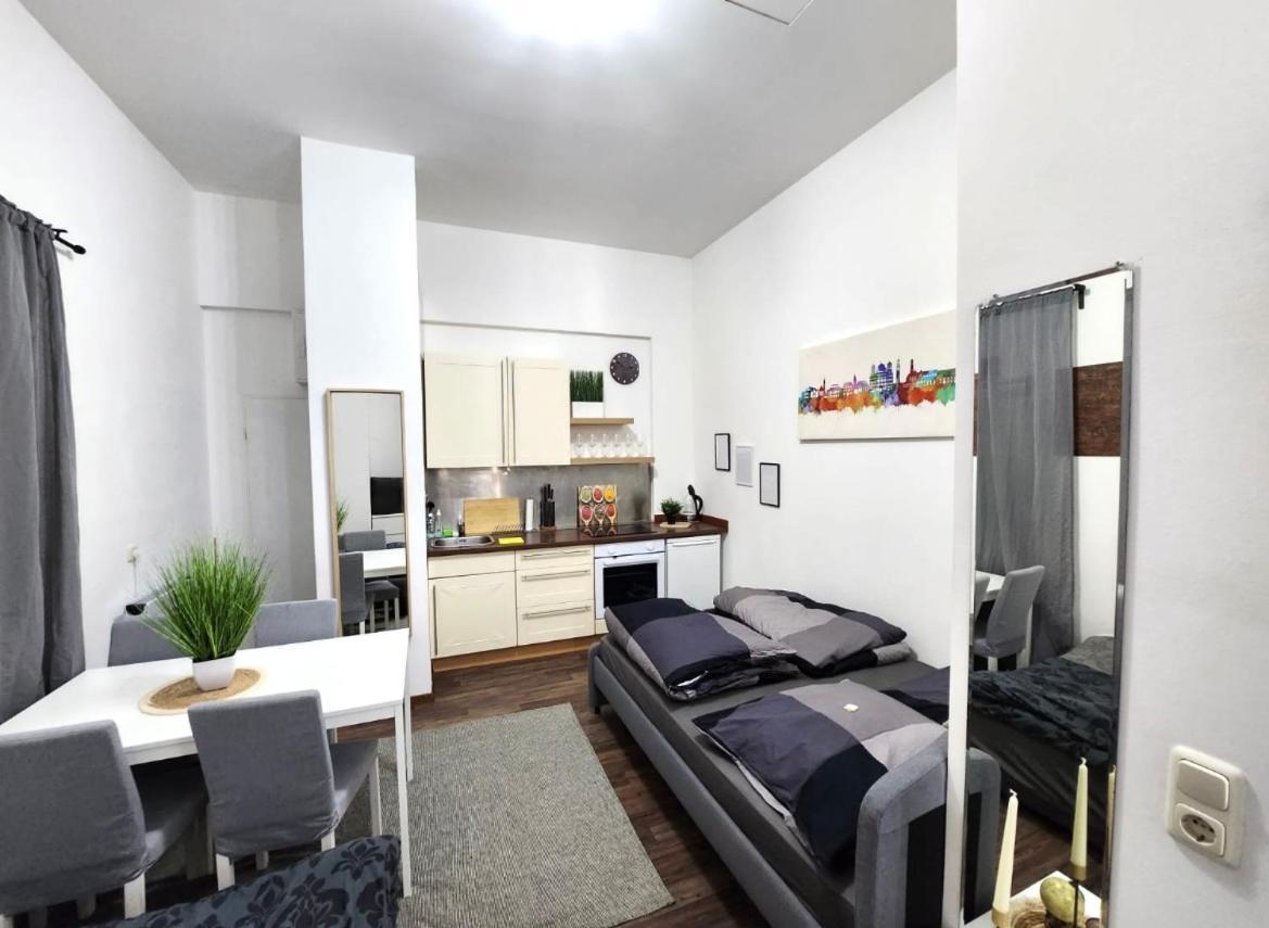 Koro Boardingapartments In Augsburg Goeggingen Exteriör bild